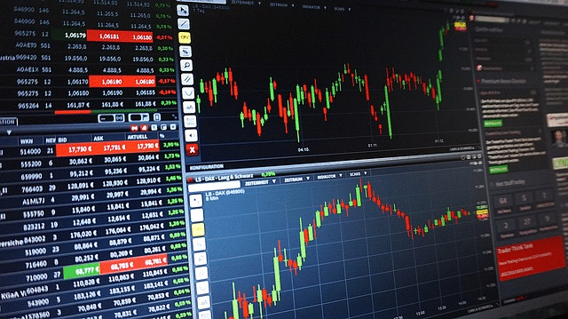 Commencer le trading immediate mobic i300 robot crypto