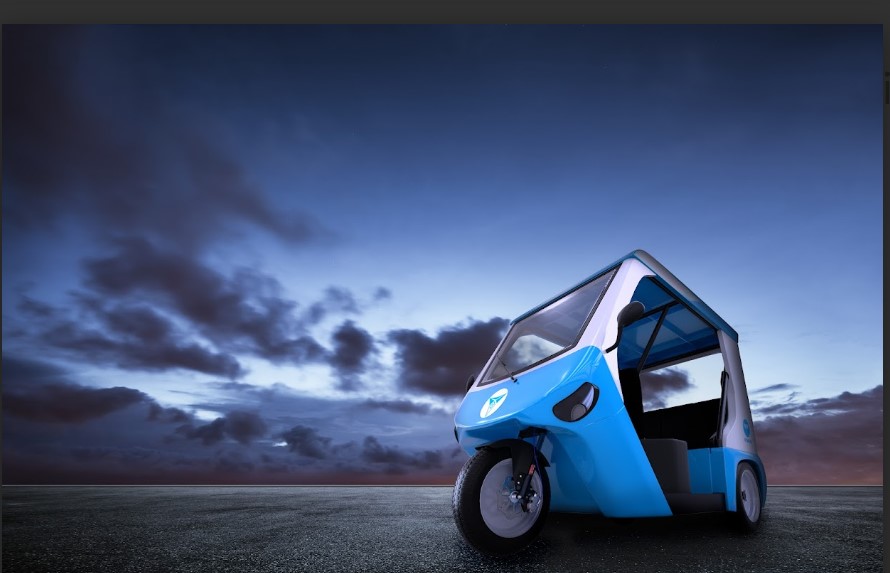 etuktuk na tle nieba