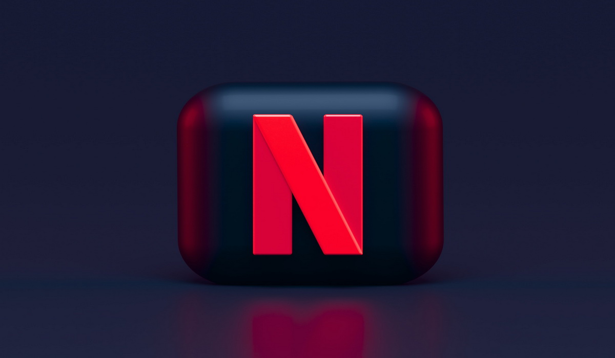 Netflix market cap and revenue 2020-TradingPlatforms.com