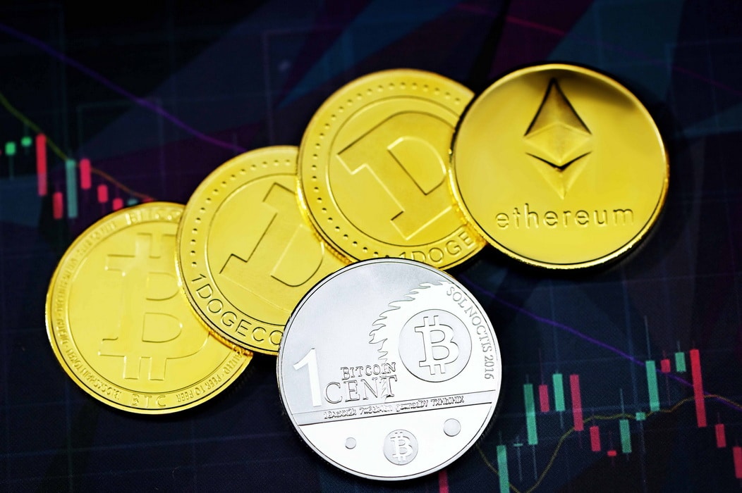 Global crypto market cap-TradingPlatforms.com
